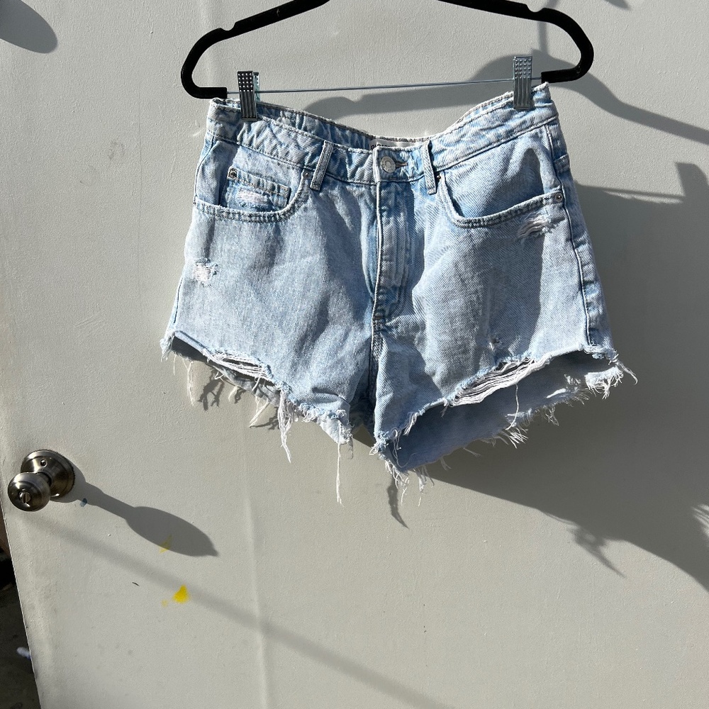 GARAGE CUT OFF DENMIM JEAN SHORTS SZ 28 P28